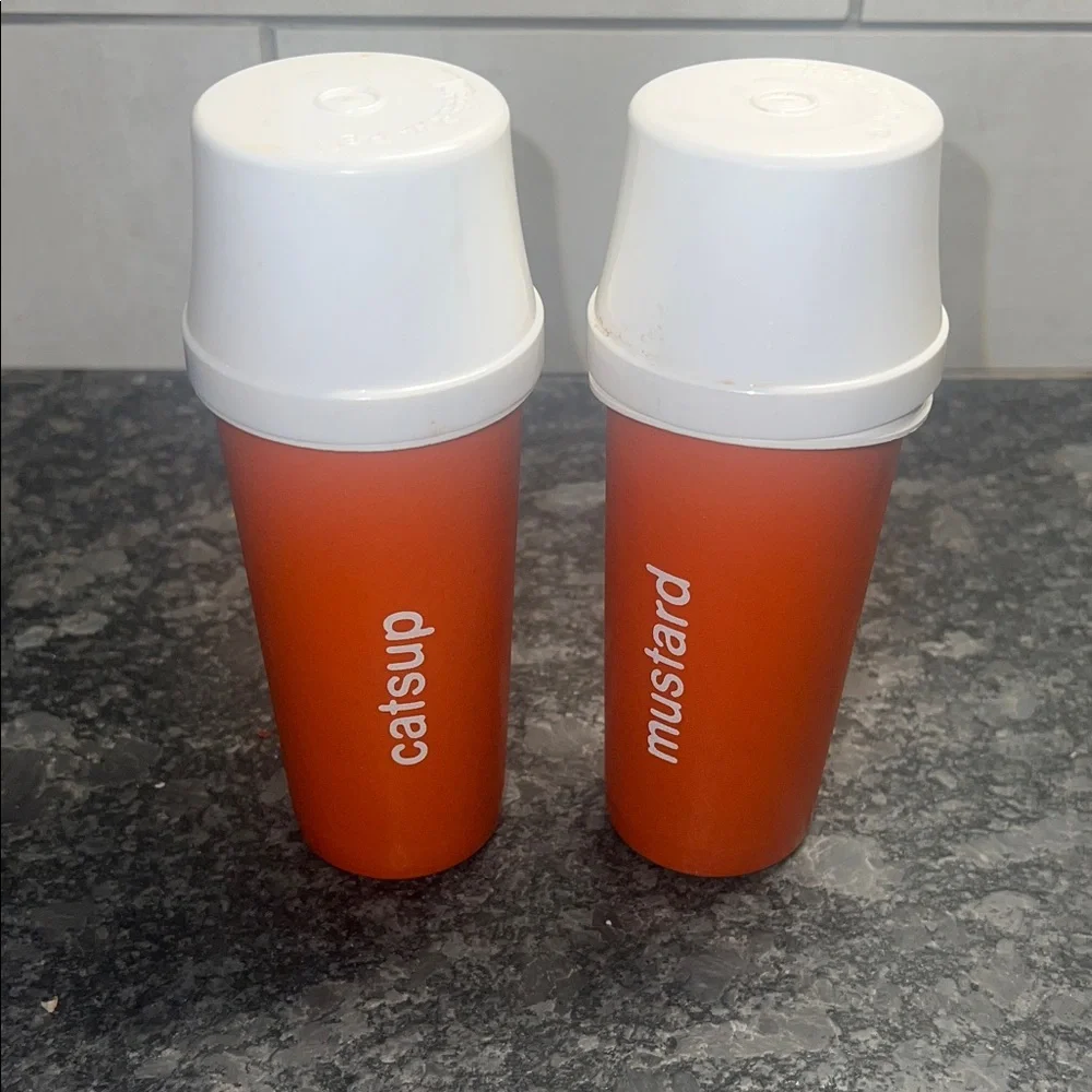Tupperware Ketchup & Mustard Condiment Pump Bottles with White Lids and Cups